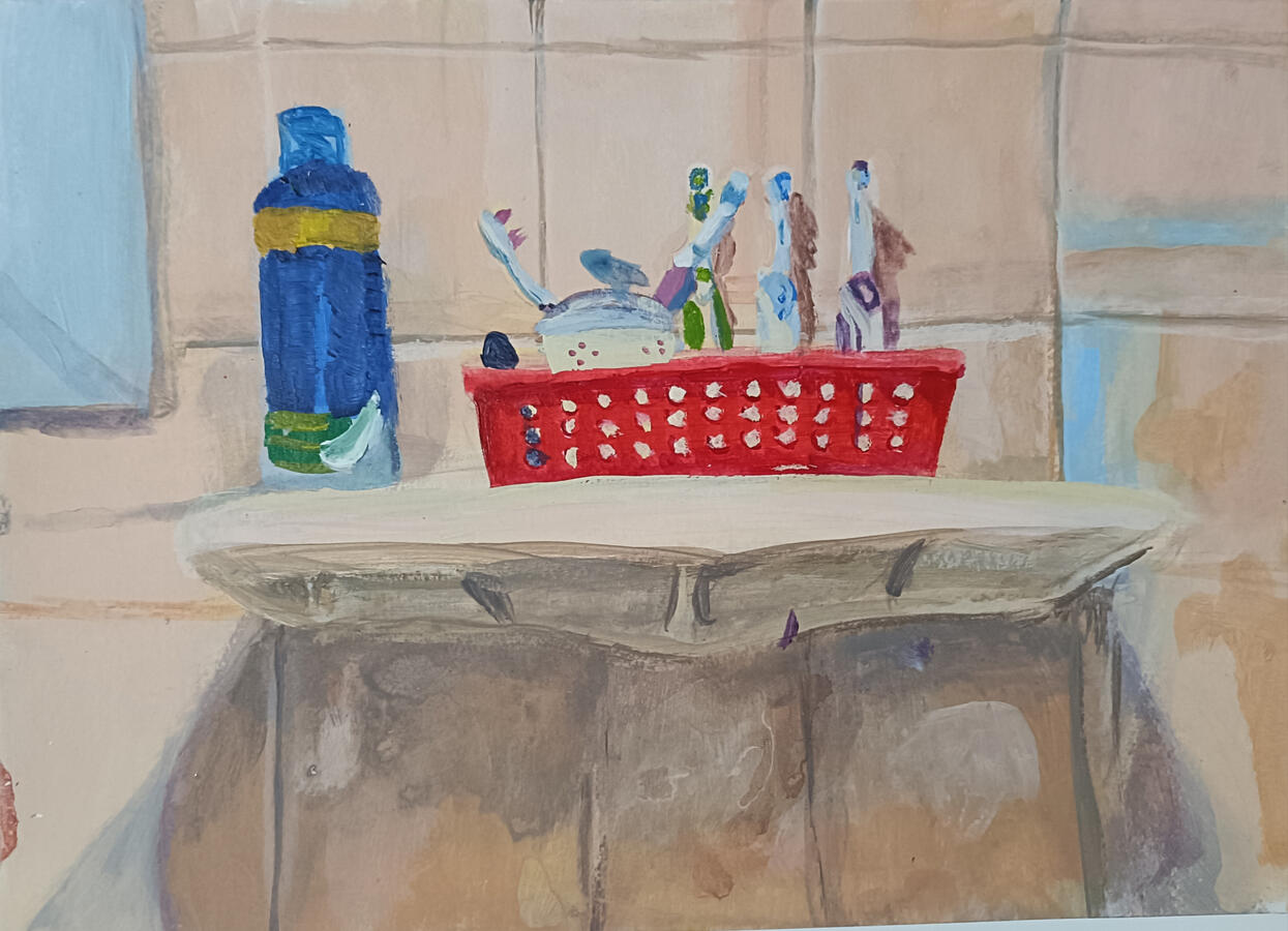 there&#39;s 5 people living here